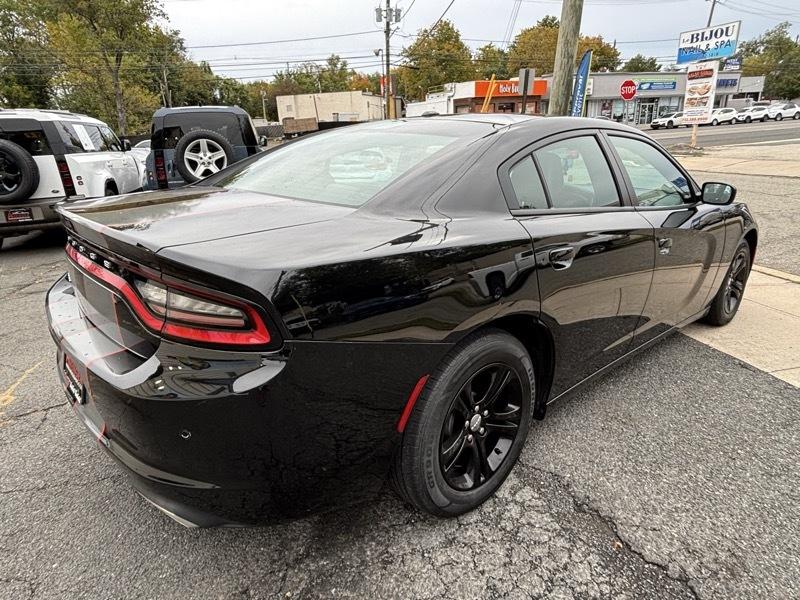 Dodge Charger SXT 2021