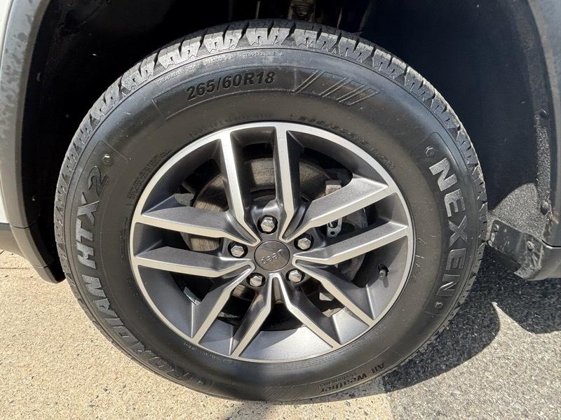 Jeep Grand Cherokee  2020