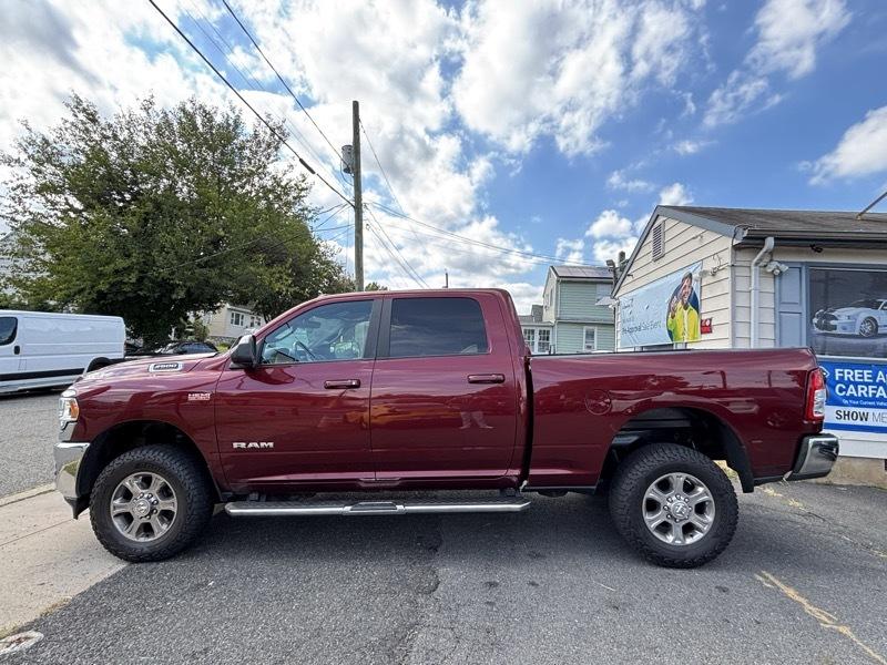 RAM 2500 Big Horn Crew Cab 4WD SWB 2022