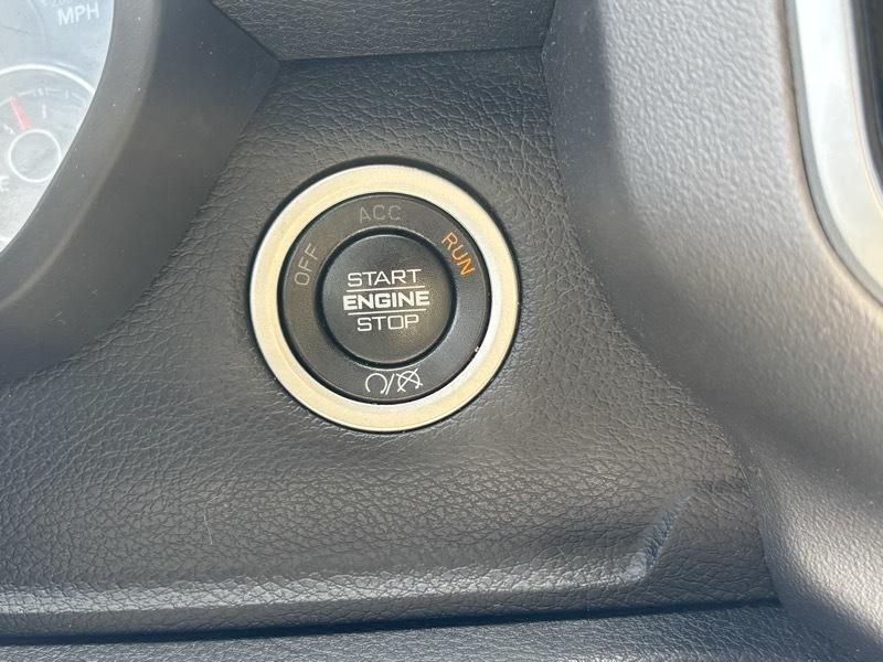 RAM 2500 Big Horn Crew Cab 4WD SWB 2022