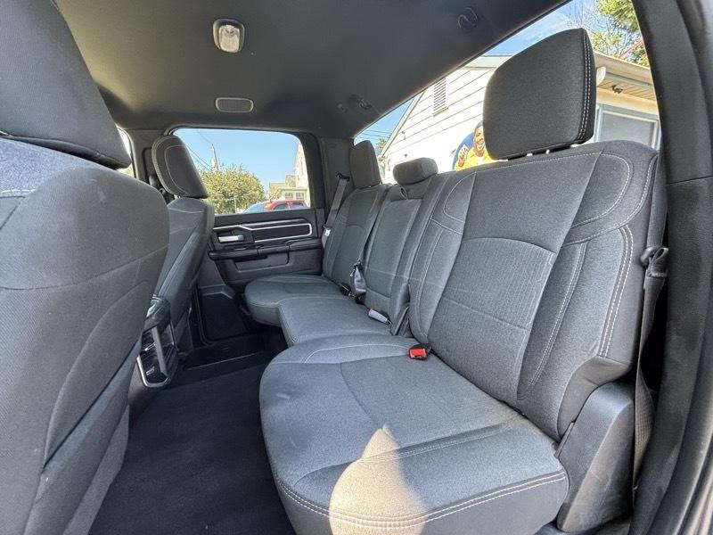 RAM 3500 Big Horn Crew Cab 4WD LWB 2024