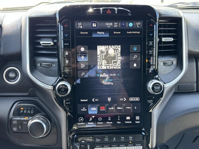 RAM 3500 Big Horn Crew Cab 4WD LWB 2024