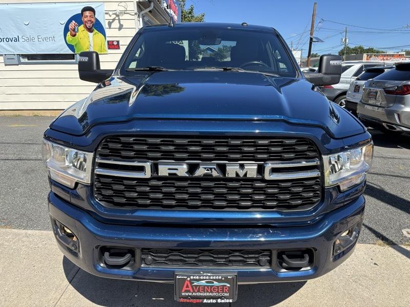 RAM 3500 Big Horn Crew Cab 4WD LWB 2024