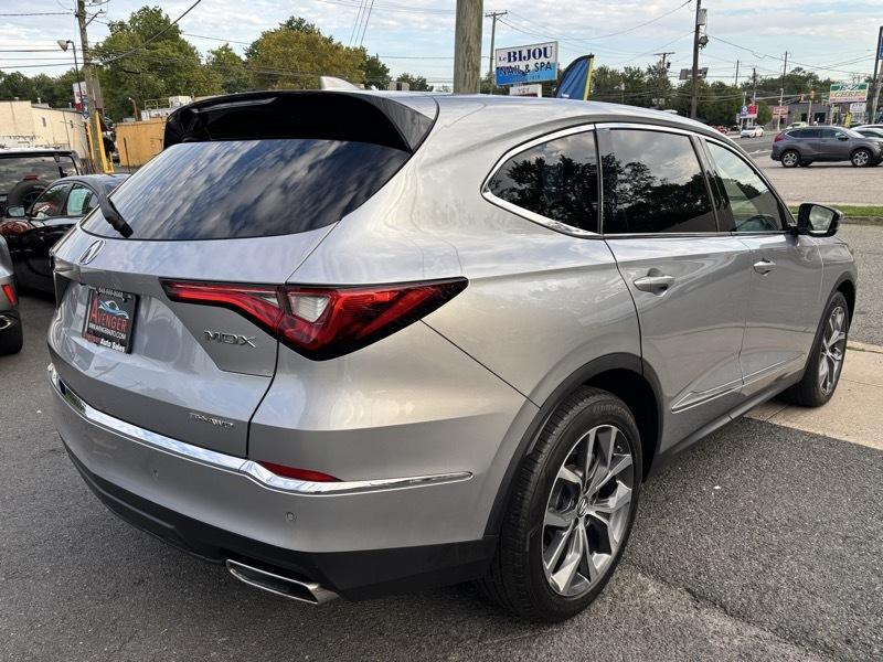Acura MDX  2024
