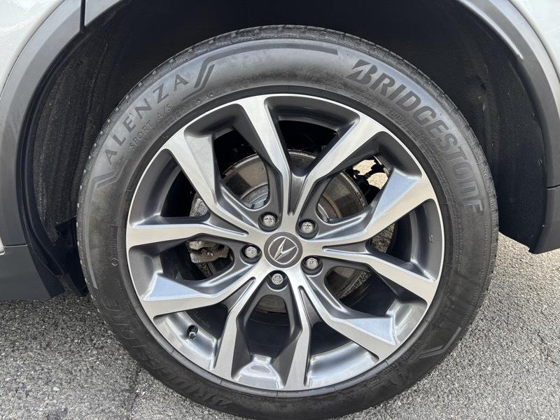 Acura MDX  2024