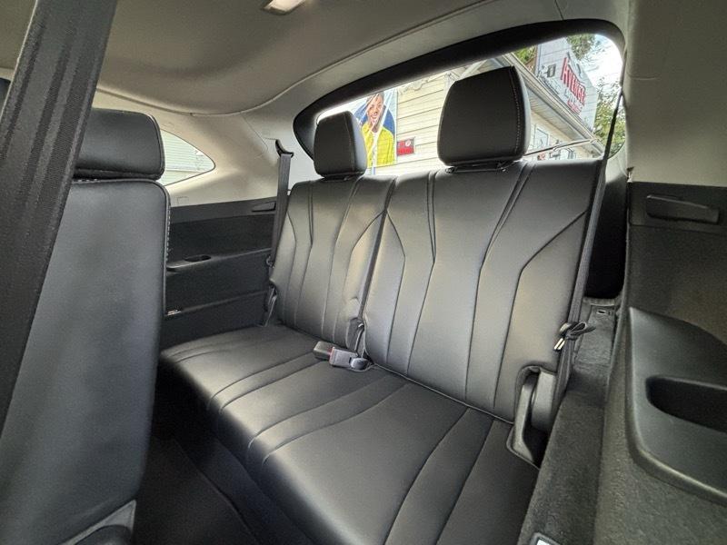 Acura MDX  2024