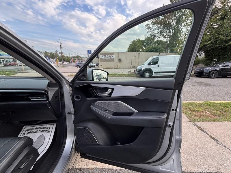 Acura MDX  2024