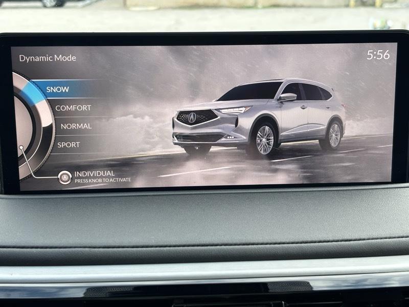 Acura MDX  2024