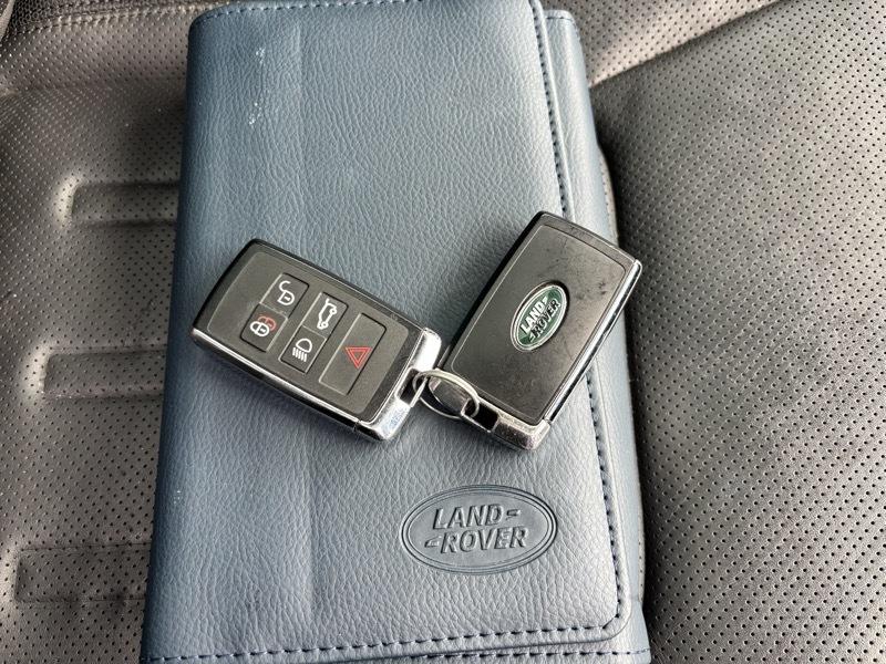 Land Rover Defender 110  2022