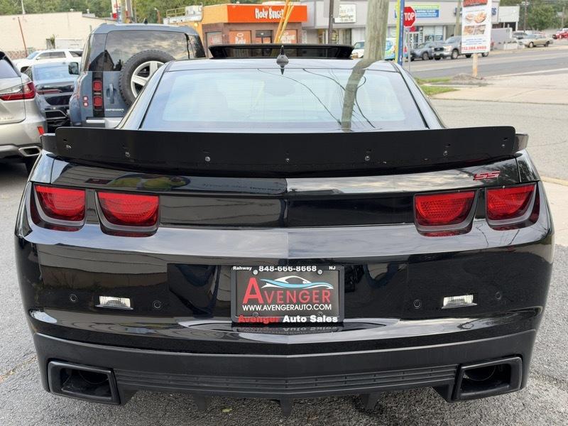 Chevrolet Camaro  2011