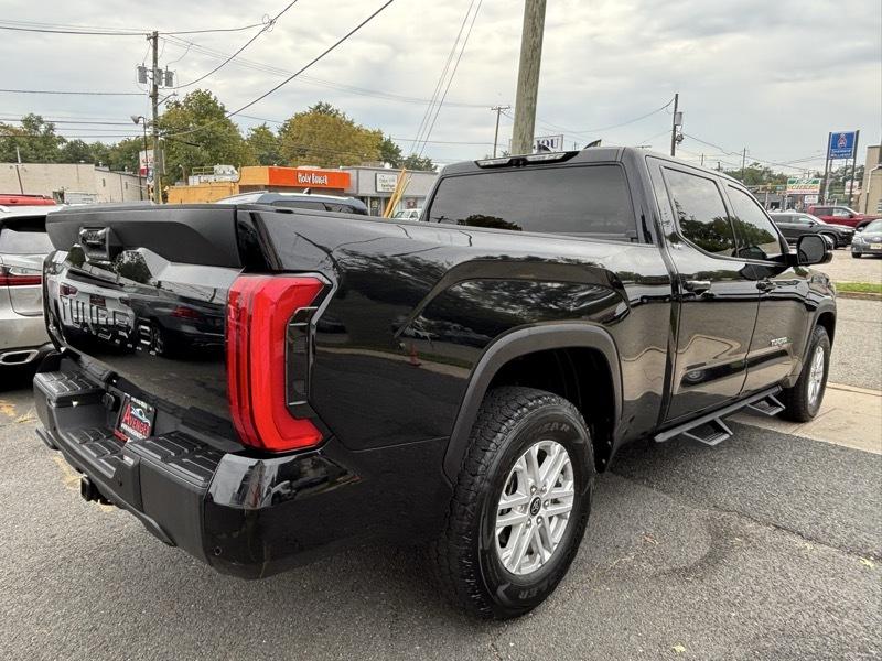 Toyota Tundra SR5 CrewMax 4WD Long Bed 2023