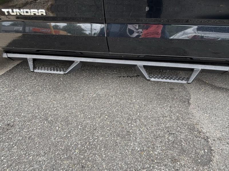 Toyota Tundra SR5 CrewMax 4WD Long Bed 2023