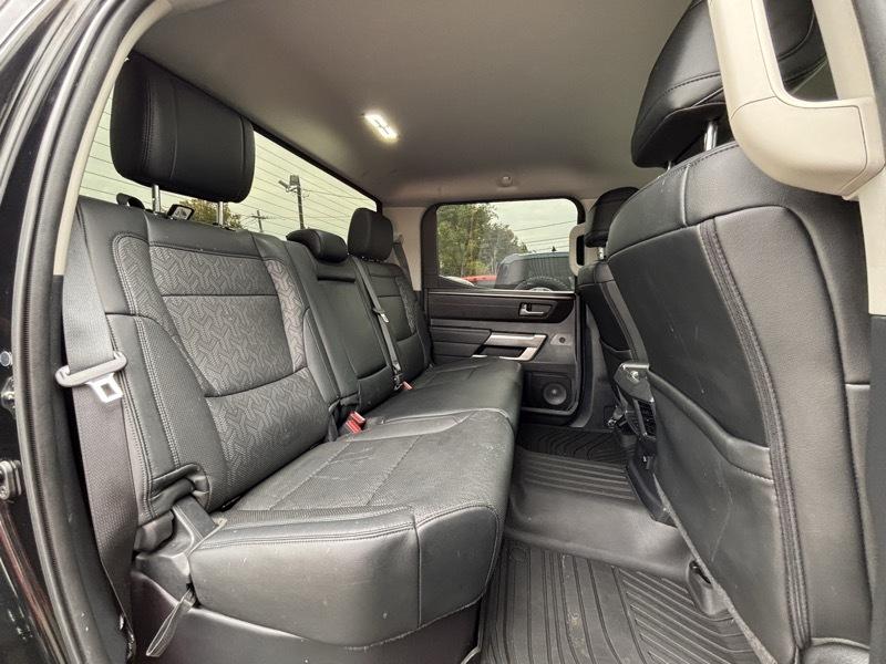 Toyota Tundra SR5 CrewMax 4WD Long Bed 2023