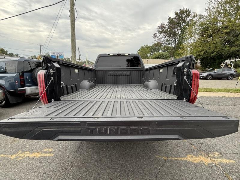 Toyota Tundra SR5 CrewMax 4WD Long Bed 2023