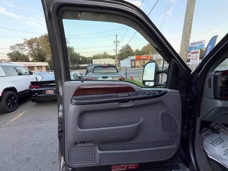 Ford F-450 SD  2005