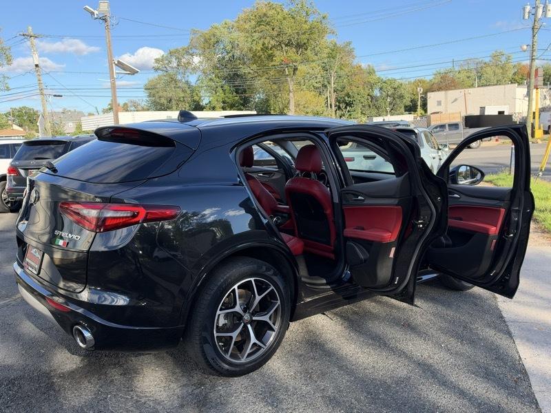 Alfa Romeo Stelvio Ti 2021