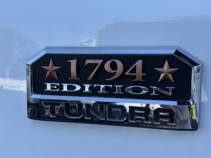 Toyota Tundra 1794 Edition Crew Max 4WD 2016