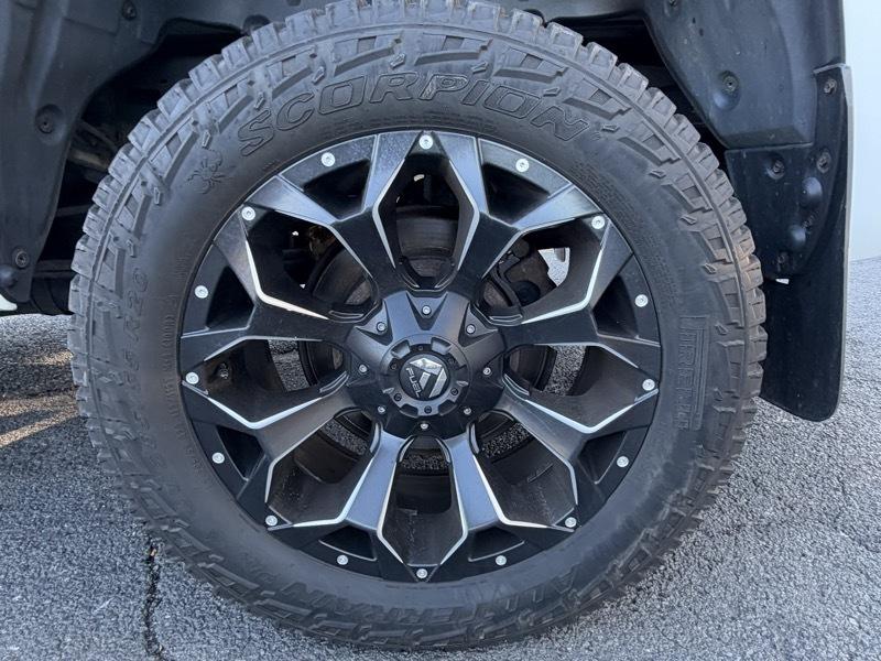 Toyota Tundra 1794 Edition Crew Max 4WD 2016