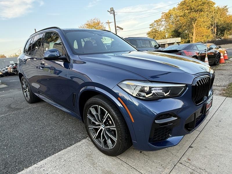 BMW X5  2023