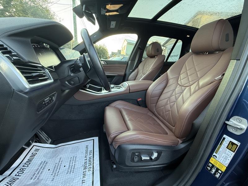 BMW X5  2023