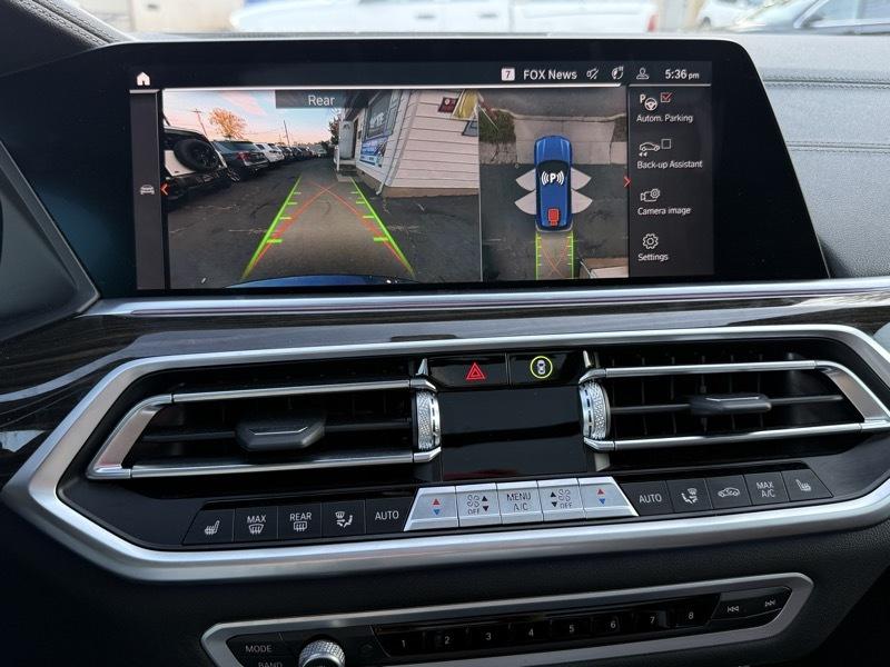 BMW X5  2023