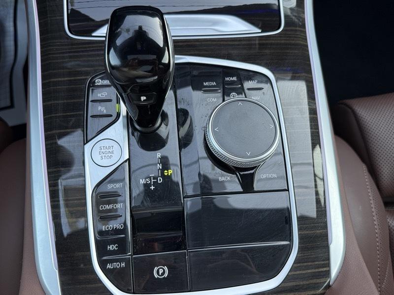 BMW X5  2023