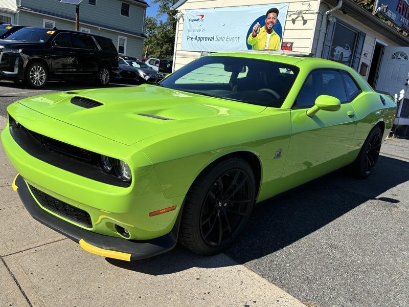Dodge Challenger  2023