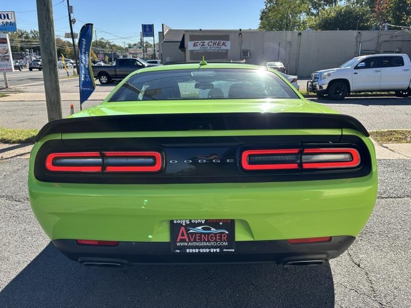 Dodge Challenger  2023