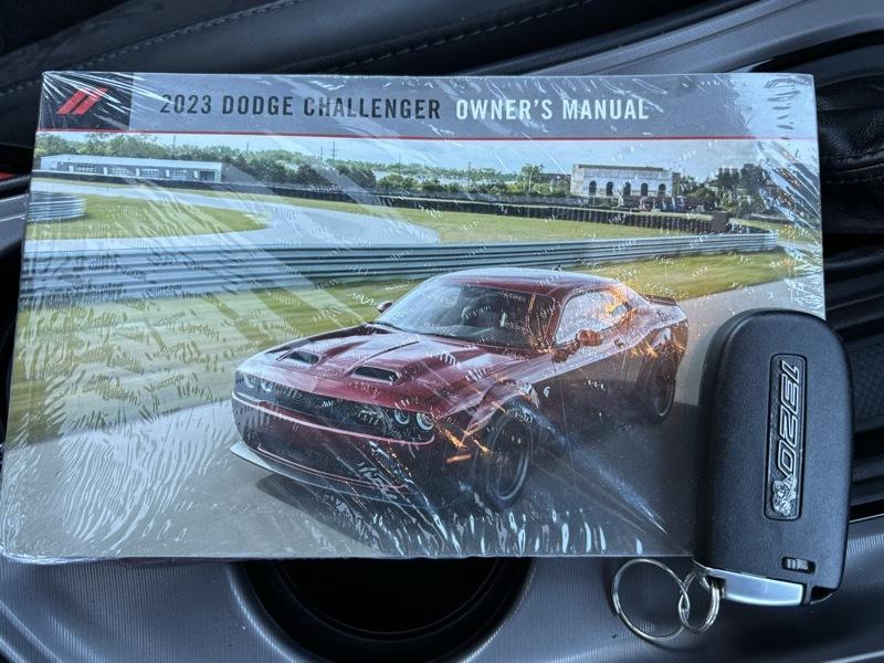 Dodge Challenger  2023