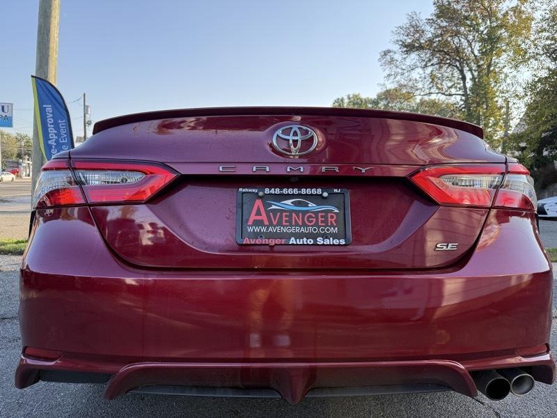 Toyota Camry SE 2018