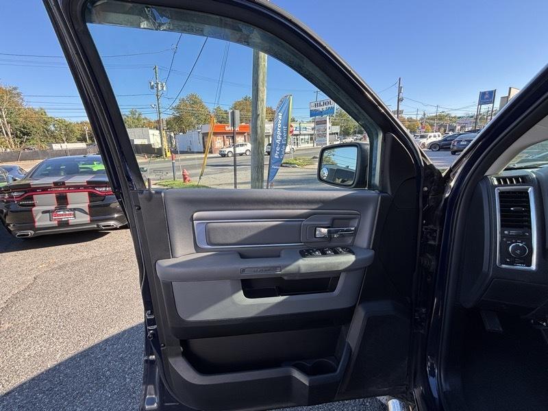 RAM 1500 Big Horn Quad Cab 4WD 2018