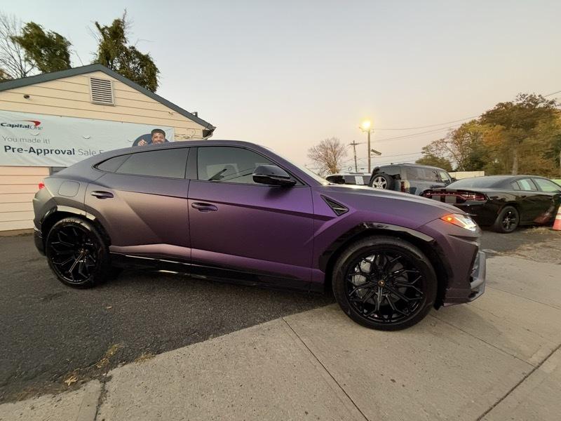 Lamborghini Urus  2019