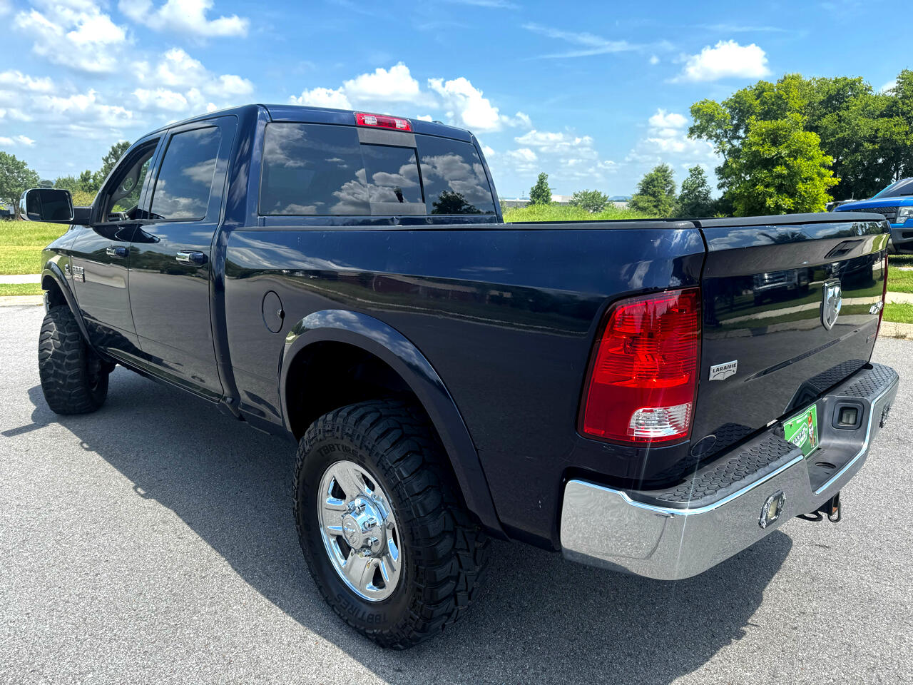 RAM 2500 4WD Crew Cab 149" Laramie 2012 RAM 2500 4WD Crew Cab 149" Laramie 2012