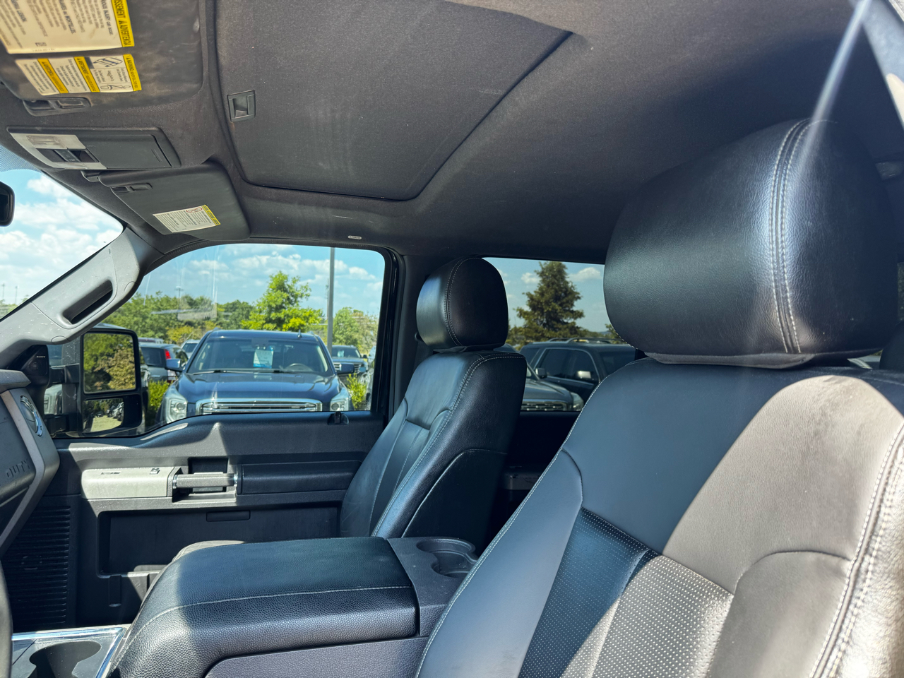 Ford Super Duty F-350 DRW 4WD Crew Cab 172" Lariat 2013 Ford Super Duty F-350 DRW 4WD Crew Cab 172" Lariat 2013