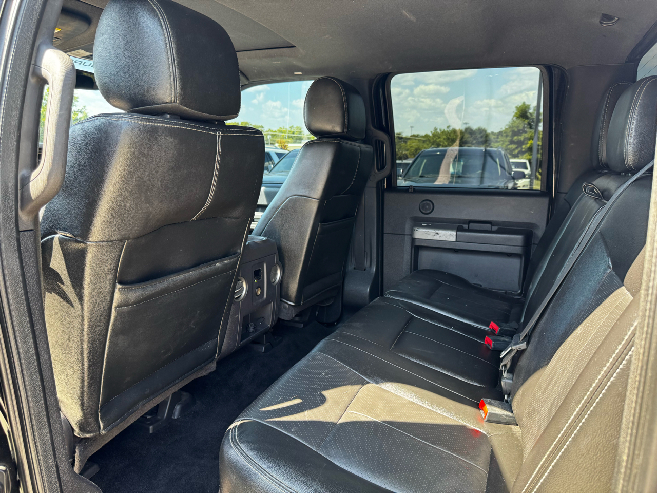 Ford Super Duty F-350 DRW 4WD Crew Cab 172" Lariat 2013 Ford Super Duty F-350 DRW 4WD Crew Cab 172" Lariat 2013