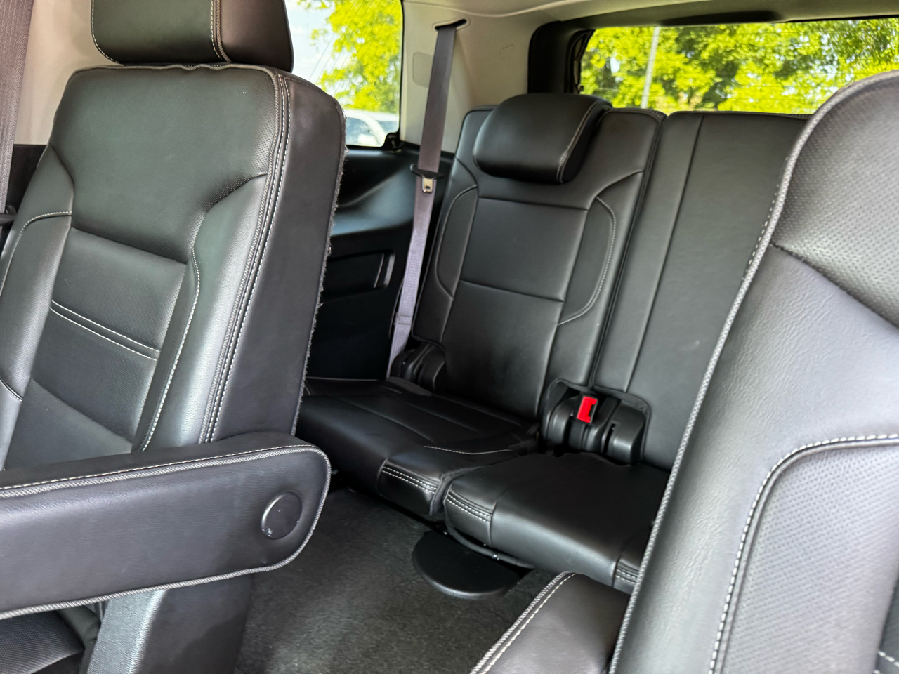 GMC Yukon 2WD 4dr Denali 2017 GMC Yukon 2WD 4dr Denali 2017