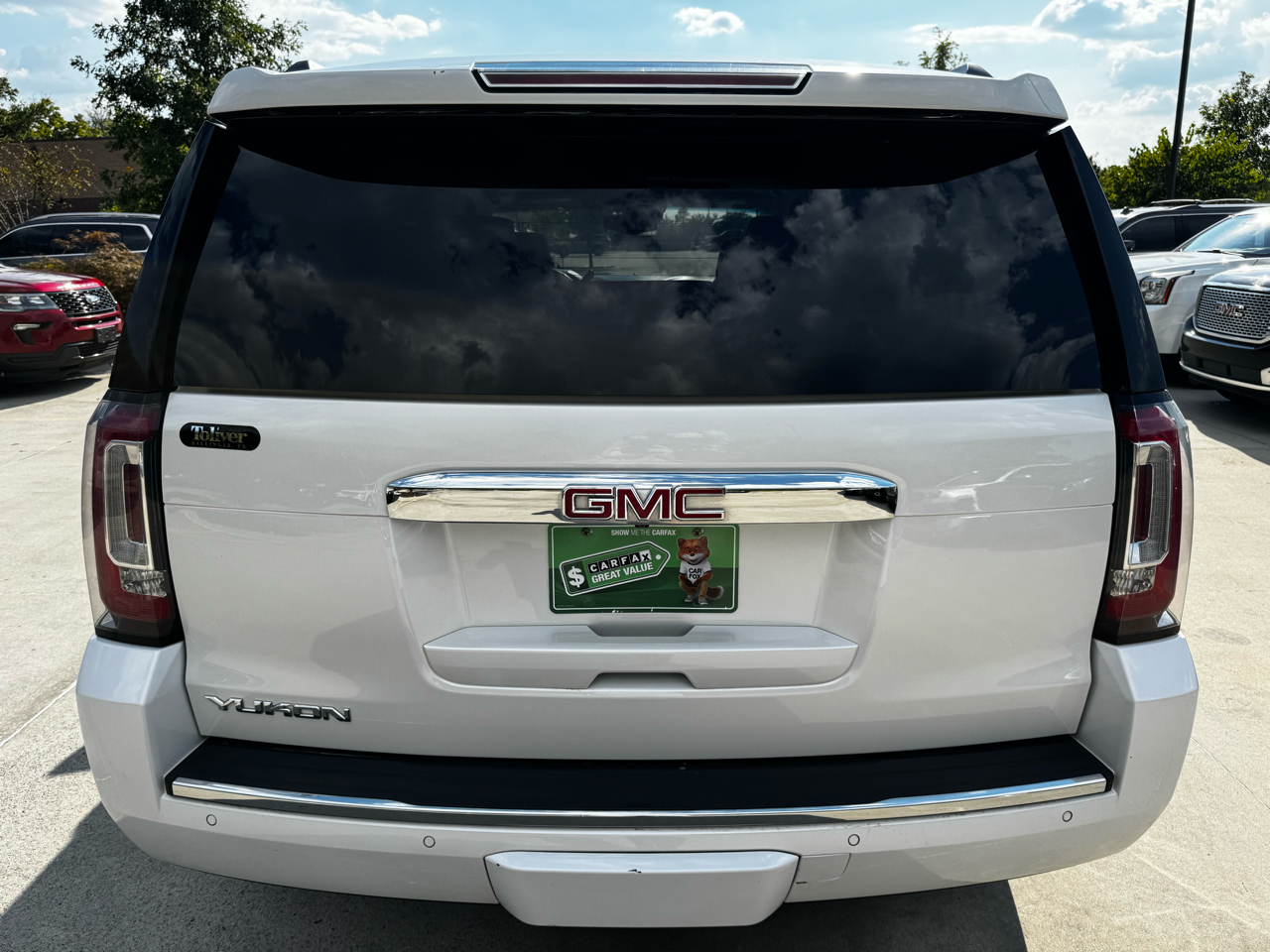 GMC Yukon 4WD 4dr Denali 2017 GMC Yukon 4WD 4dr Denali 2017