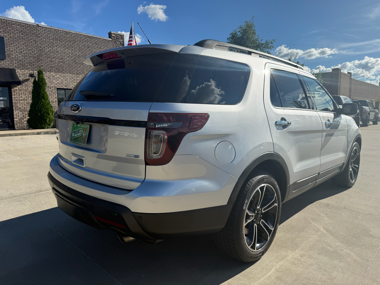 2014 Ford Explorer Sport photo 4