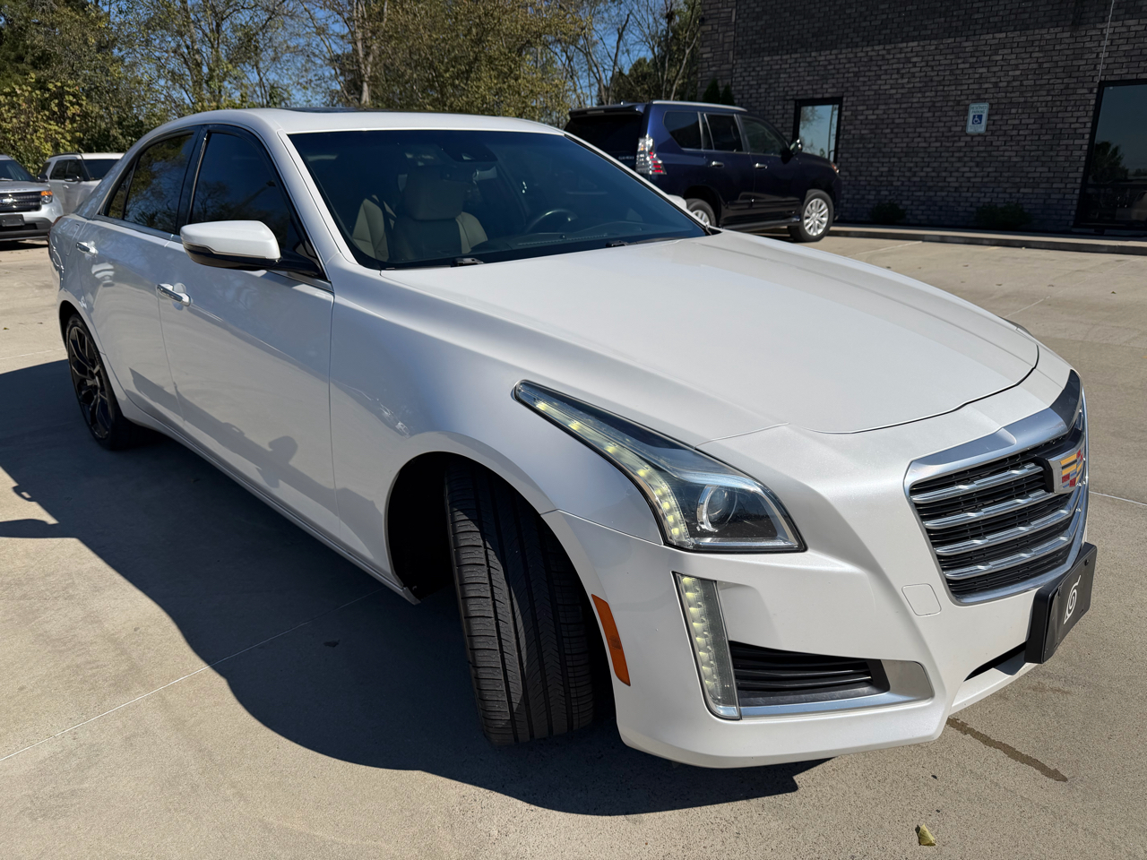 2017 Cadillac CTS Sedan Luxury photo 3