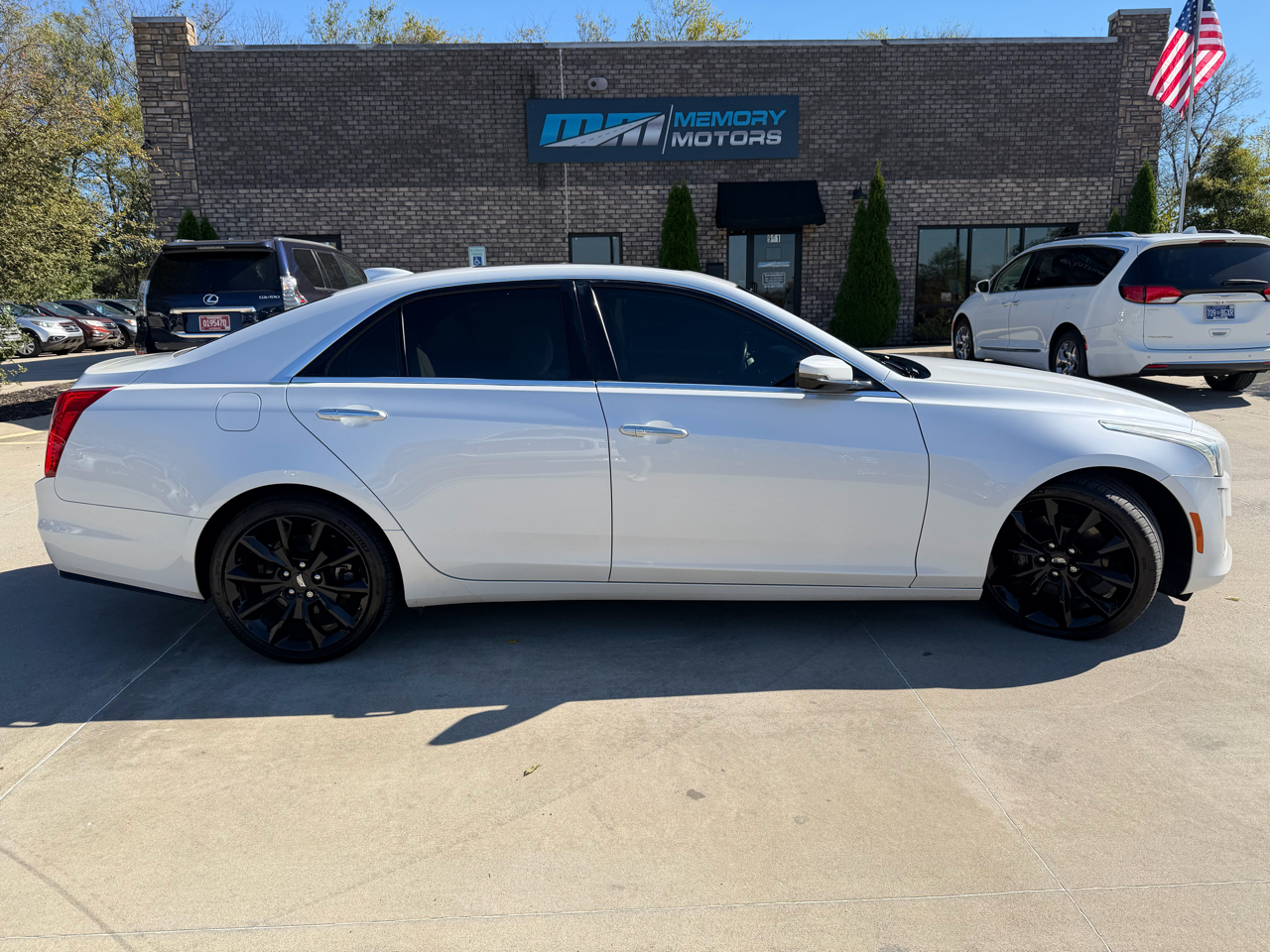 2017 Cadillac CTS Sedan Luxury photo 4