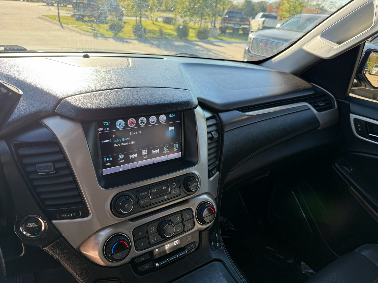 GMC Yukon 2WD 4dr Denali 2018 GMC Yukon 2WD 4dr Denali 2018