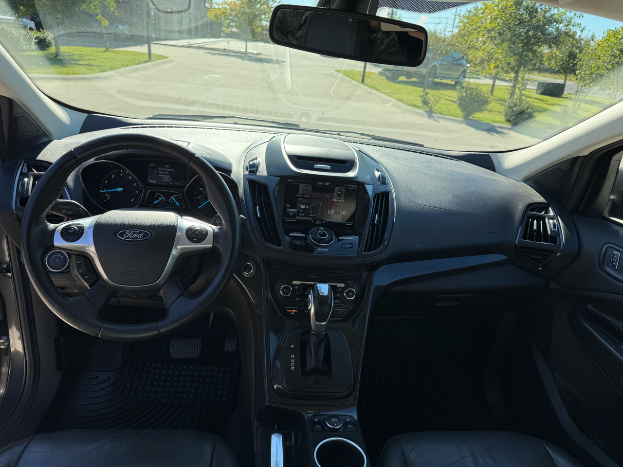 Ford Escape FWD 4dr Titanium 2015 Ford Escape FWD 4dr Titanium 2015