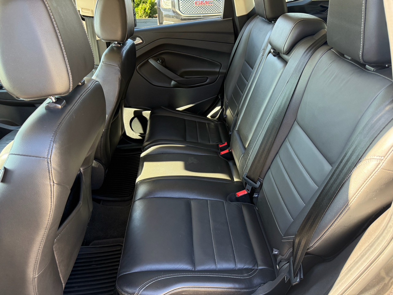 Ford Escape FWD 4dr Titanium 2015 Ford Escape FWD 4dr Titanium 2015