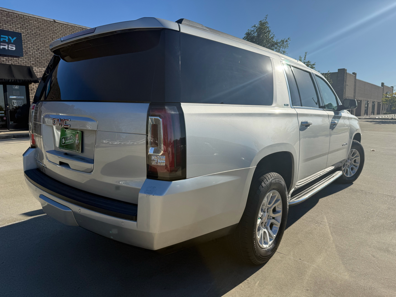 GMC Yukon XL 4WD 4dr SLT 2017 GMC Yukon XL 4WD 4dr SLT 2017