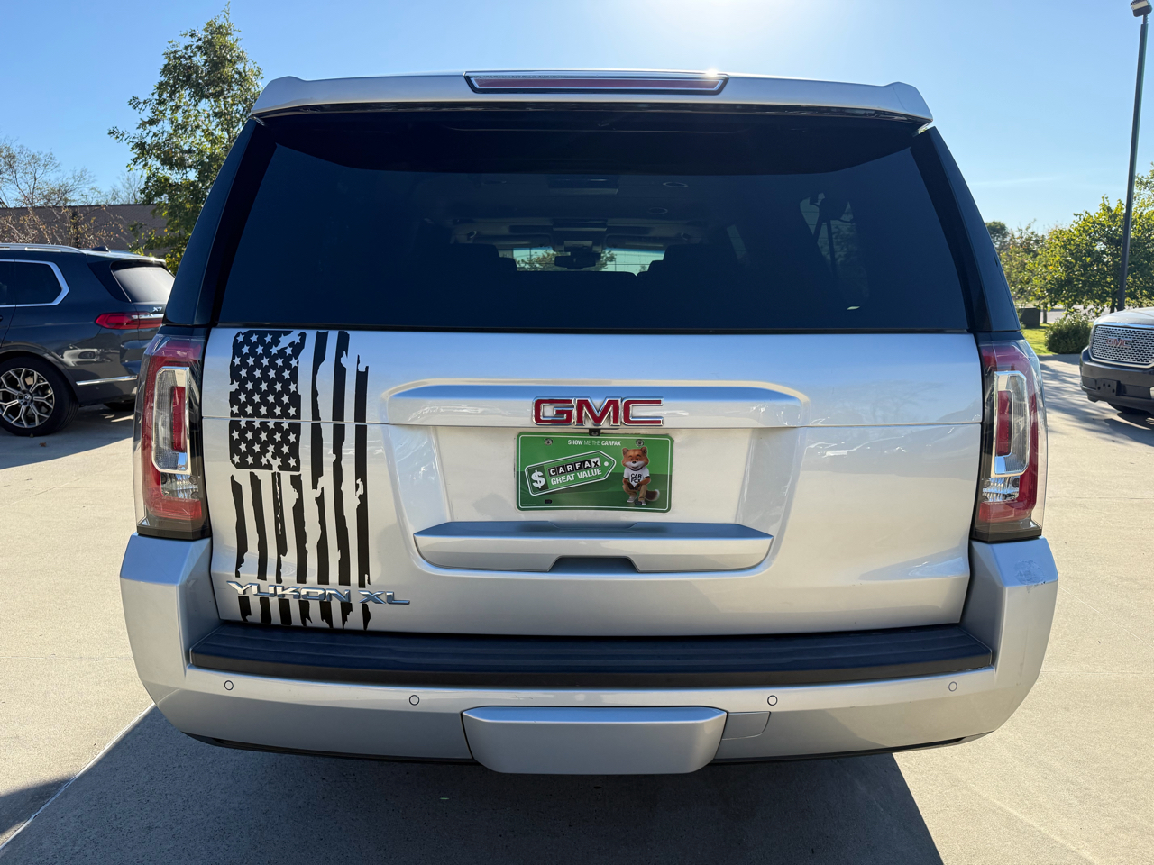 GMC Yukon XL 4WD 4dr SLT 2017 GMC Yukon XL 4WD 4dr SLT 2017