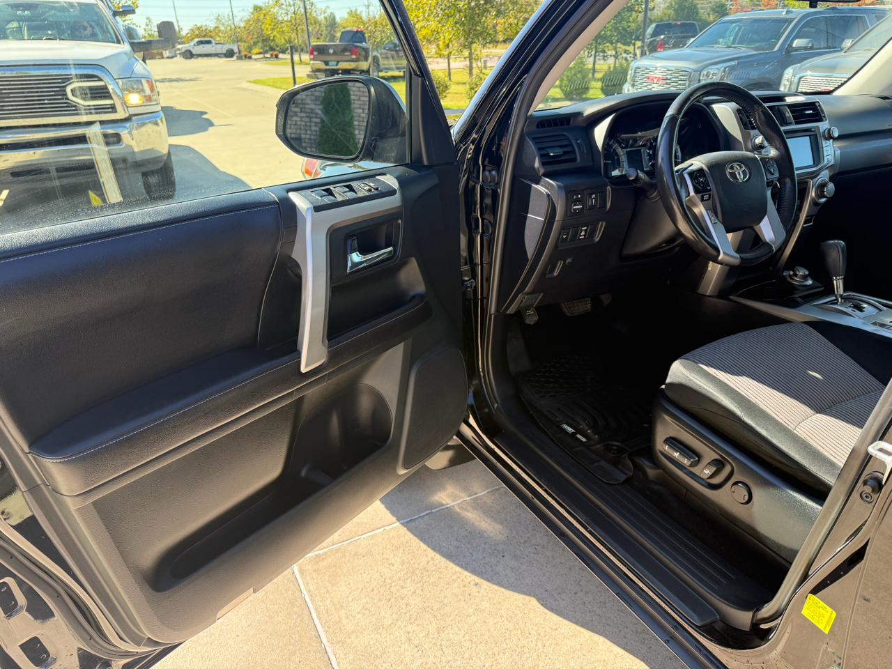 Toyota 4Runner 4WD 4dr V6 Trail Premium (Natl) 2016 Toyota 4Runner 4WD 4dr V6 Trail Premium (Natl) 2016