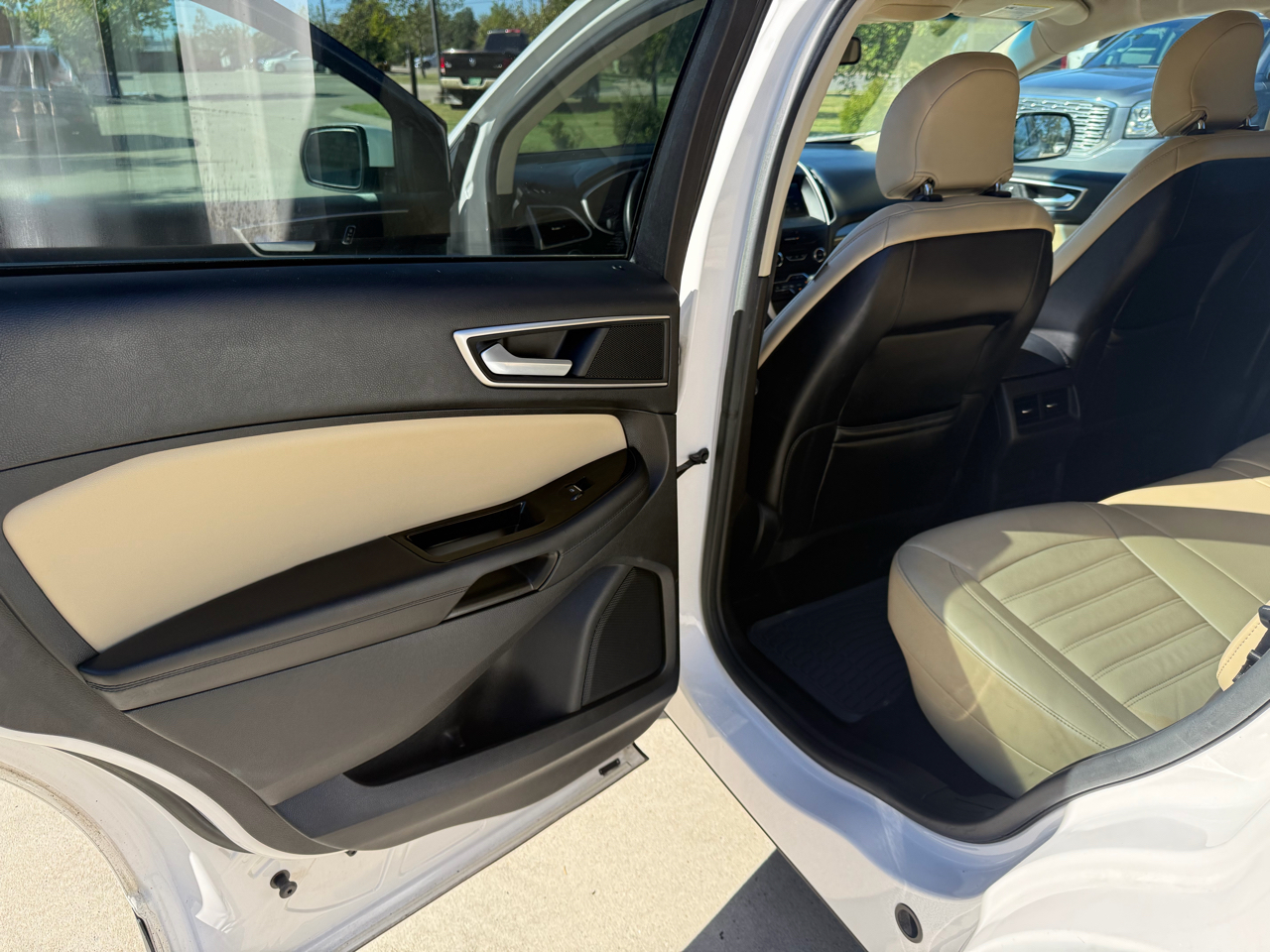 Ford Edge 4dr SEL AWD 2015 Ford Edge 4dr SEL AWD 2015