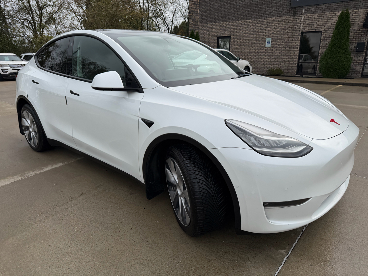 Tesla Model Y Long Range AWD 2022 Tesla Model Y Long Range AWD 2022