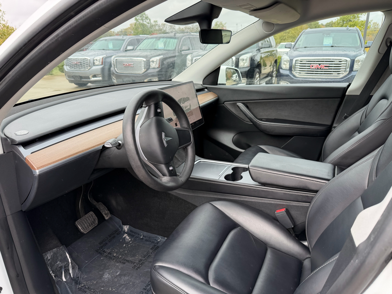 Tesla Model Y Long Range AWD 2022 Tesla Model Y Long Range AWD 2022