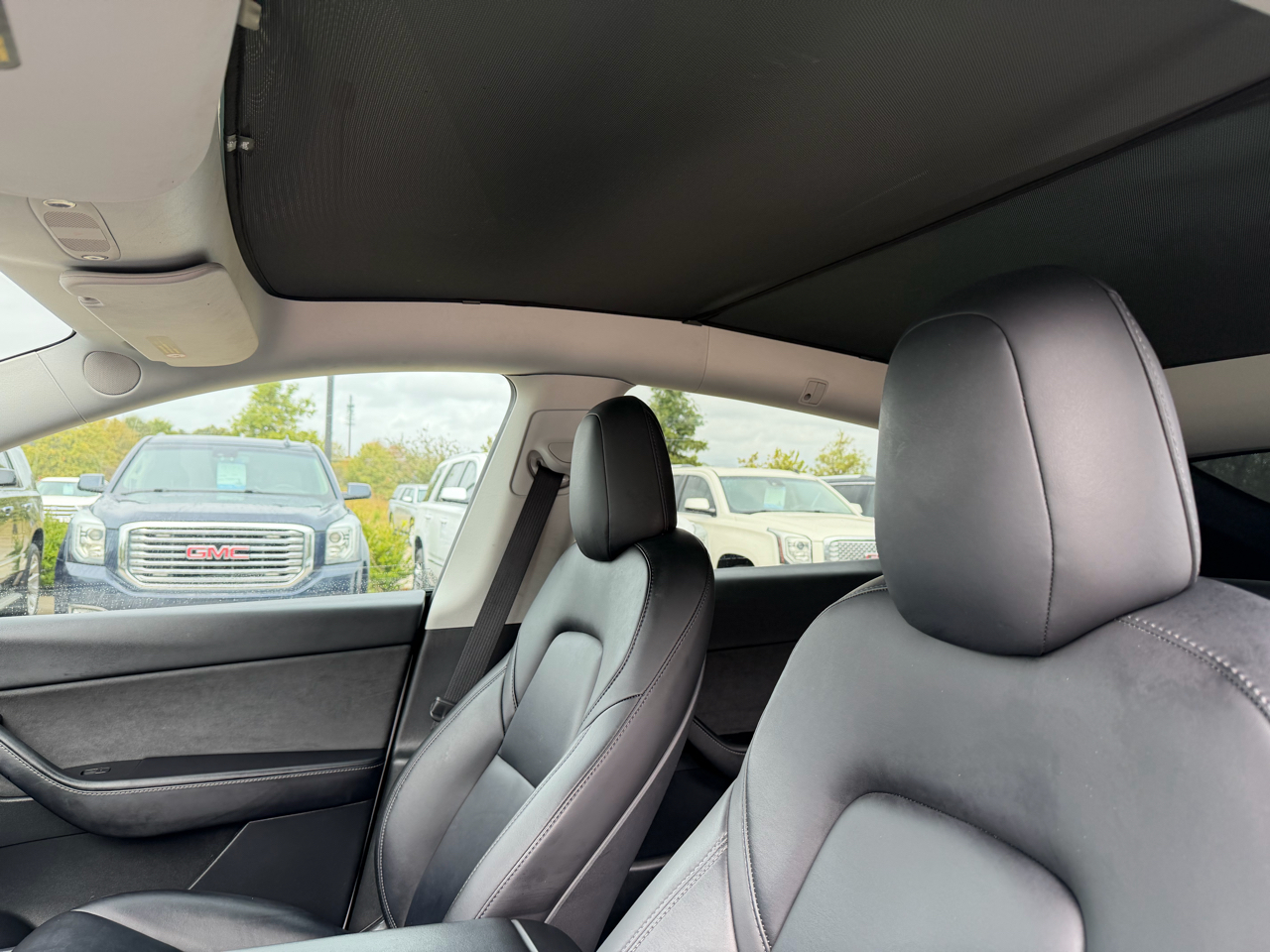 Tesla Model Y Long Range AWD 2022 Tesla Model Y Long Range AWD 2022